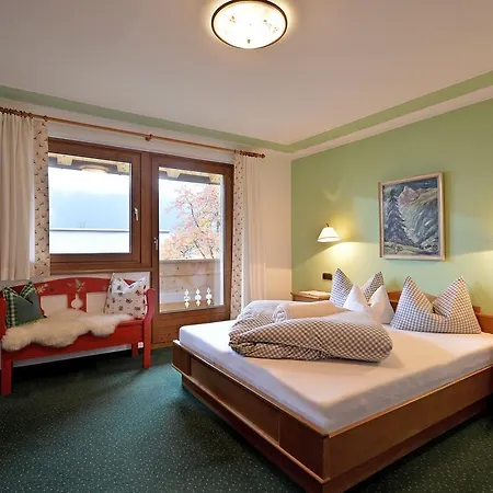 Kumbichl - Fam. Kroell Apartament